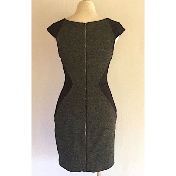 Express illusion color block stretch knit dress - Picture 5 of 6